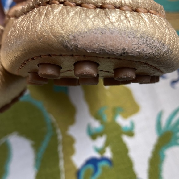 Tory Burch Gold Leather Driving Shoes Size 7.5 Excellent Condition - Picture 9 of 13